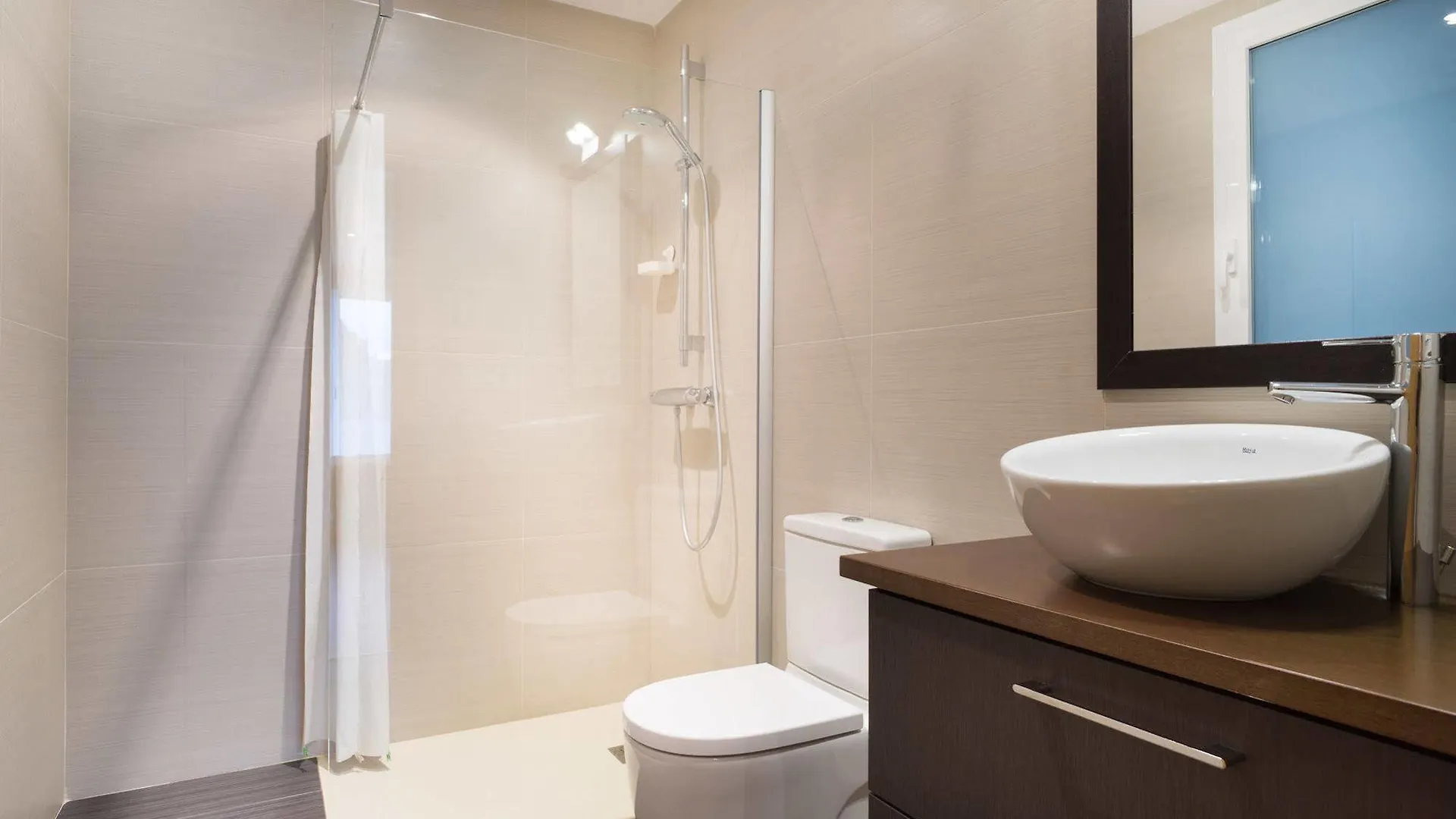 San Roque Center - Ib. Apartments San Sebastián 0*,